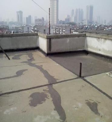 莆田市漏水维修 楼顶漏水是什么原因，楼顶漏水维修方法是什么?